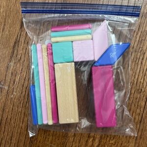 Tegu Colorful Magnetic Building Blocks